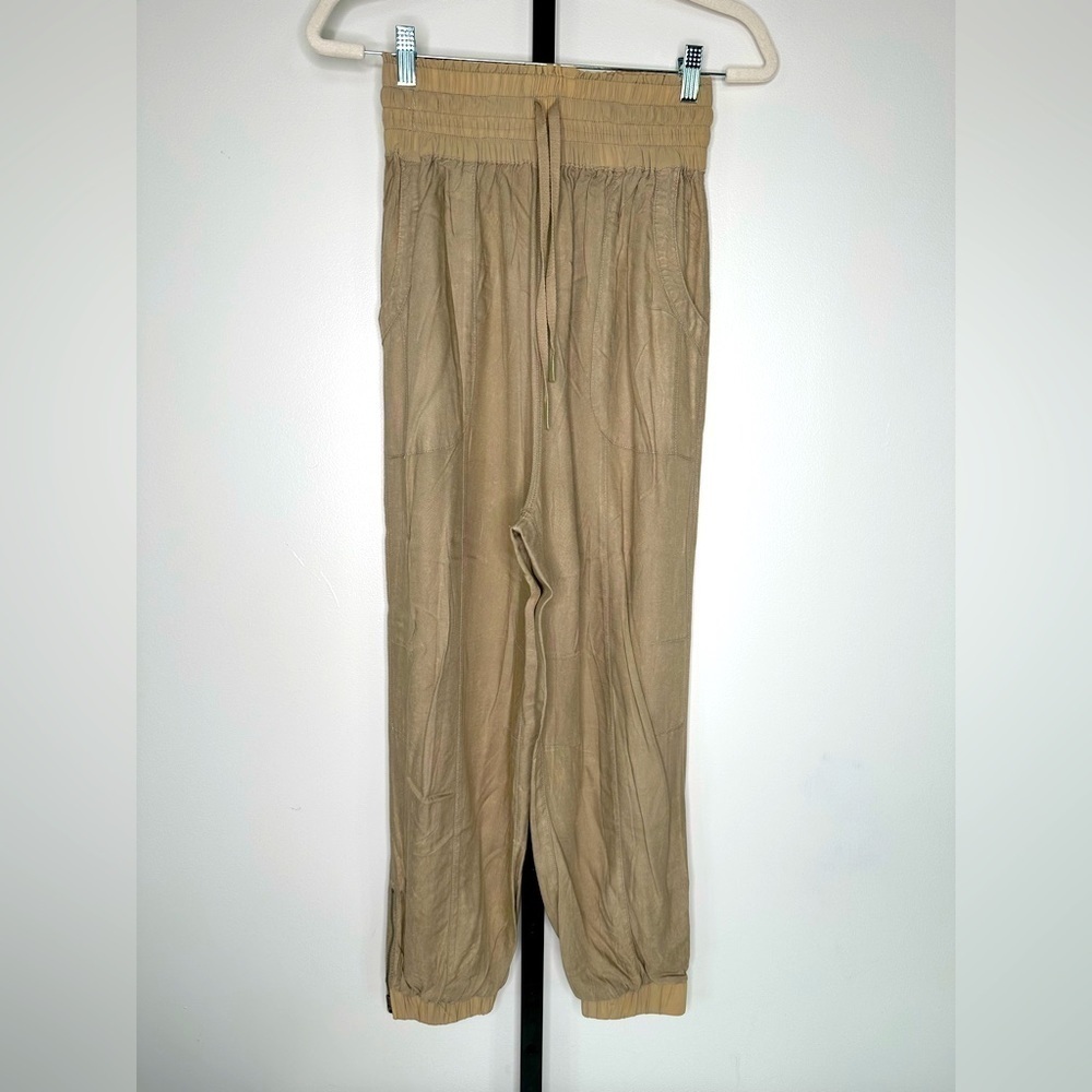 Free People Movement Women's Halfzies Slouchy Stretch Waist Pant Jogger - S